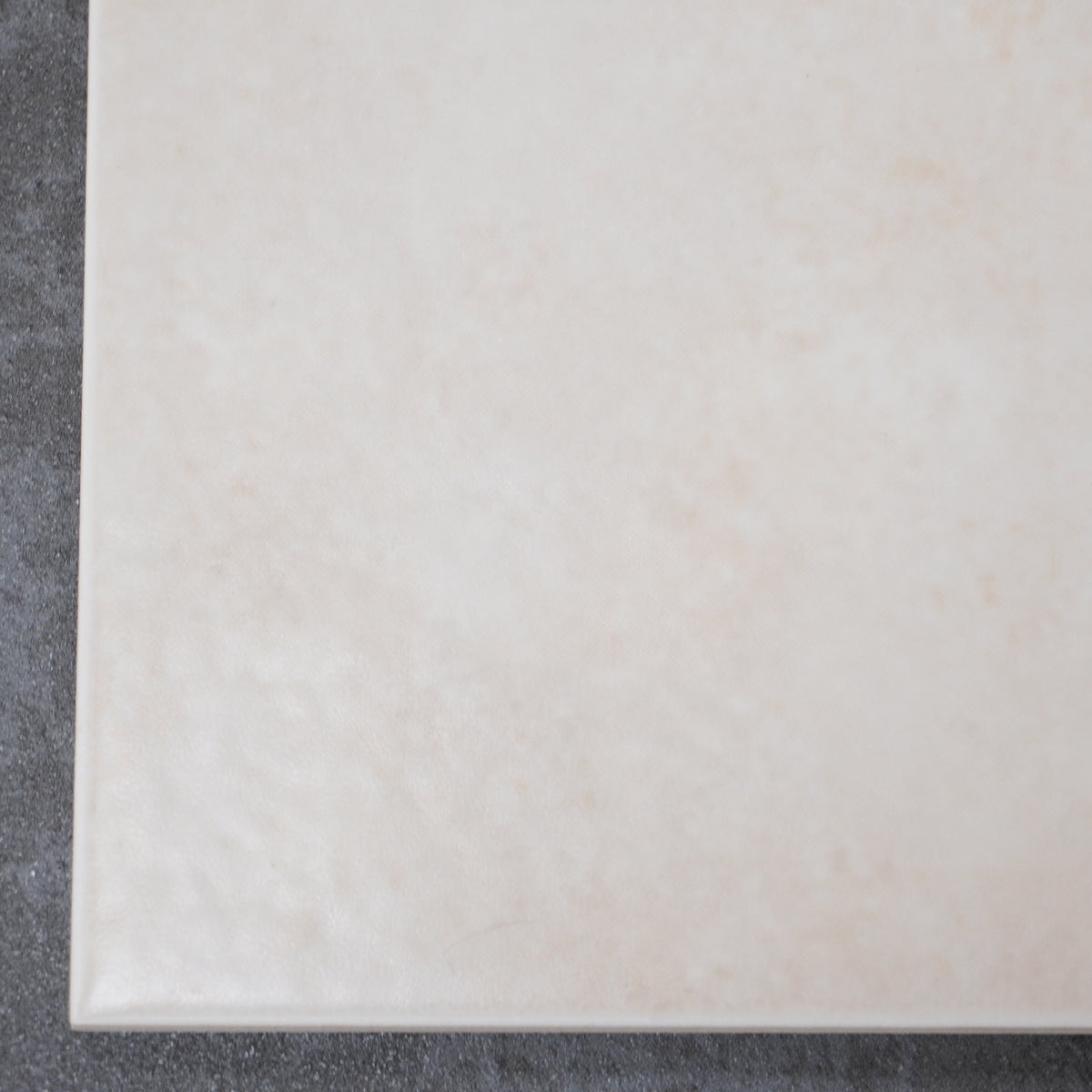 Wall Tiles – Vitra Cream Ceramic, 8x6-Inch, 33pcs/box