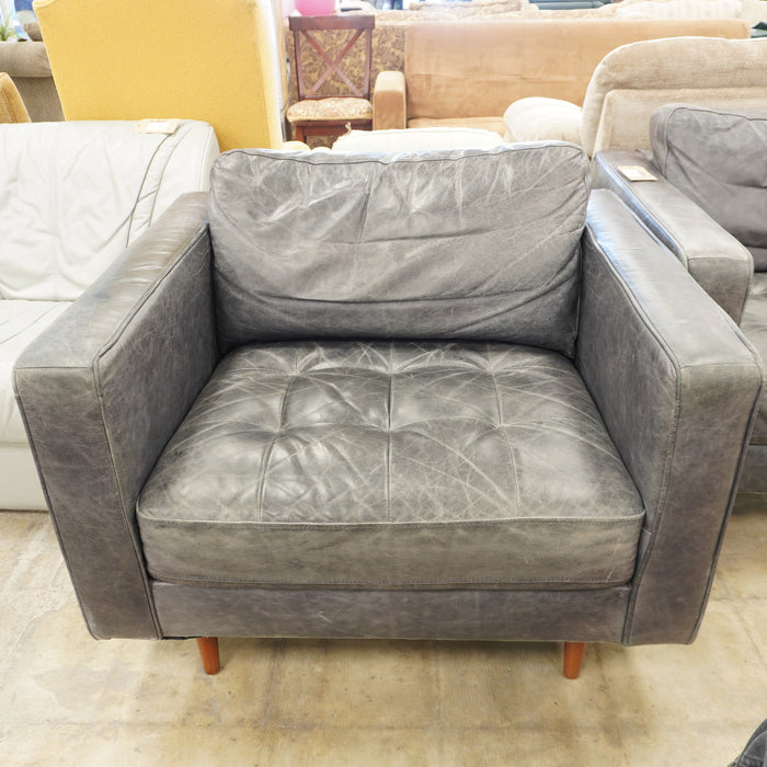 Weathered Dark Grey Leather Chair – 40-Inch Wide