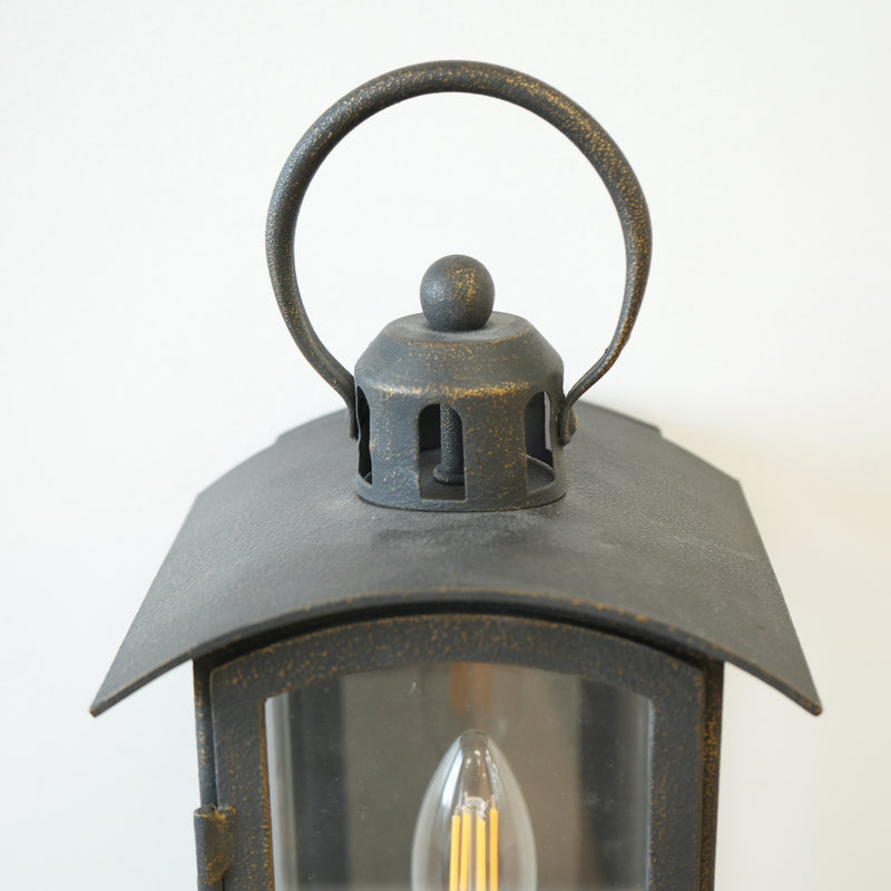 Classic Lantern Styled 1-Light Outdoor Wall Sconce