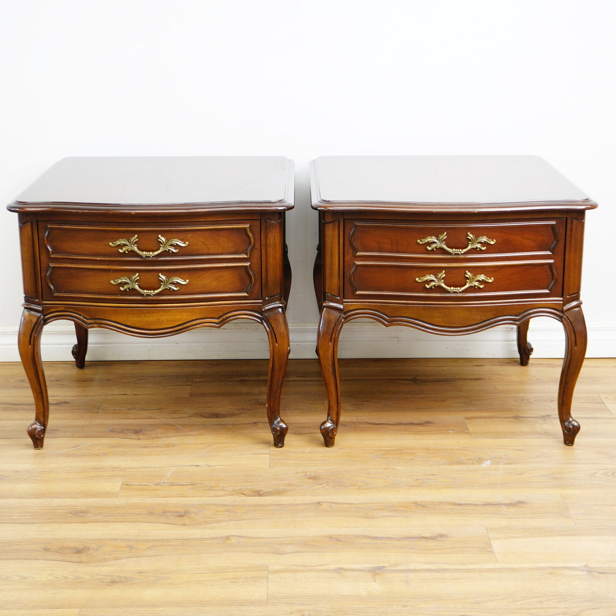 24x26x23-Inch Single‑Drawer Side Table – Double‑Handle Design