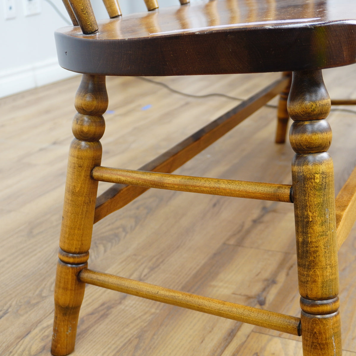 48x17x30-Inch Cinnamon 2‑Seater Hardwood Bench