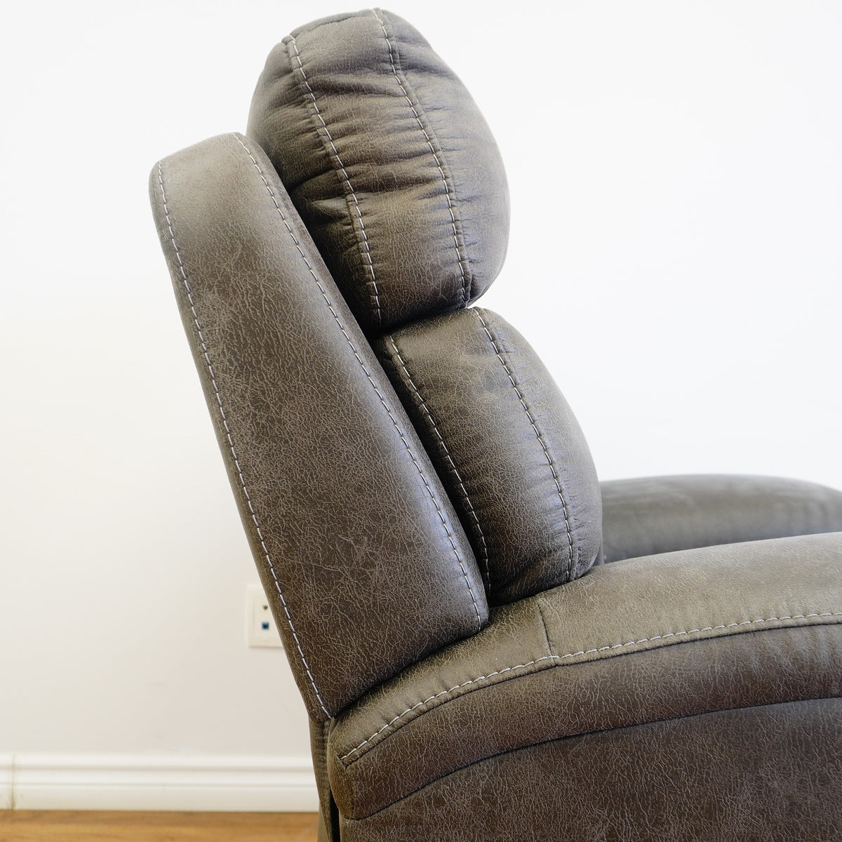 41x36x42-Inch Electric Power Recliner – Adjustable Headrest