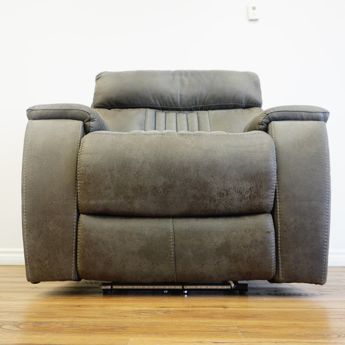 41x36x42-Inch Electric Power Recliner – Adjustable Headrest