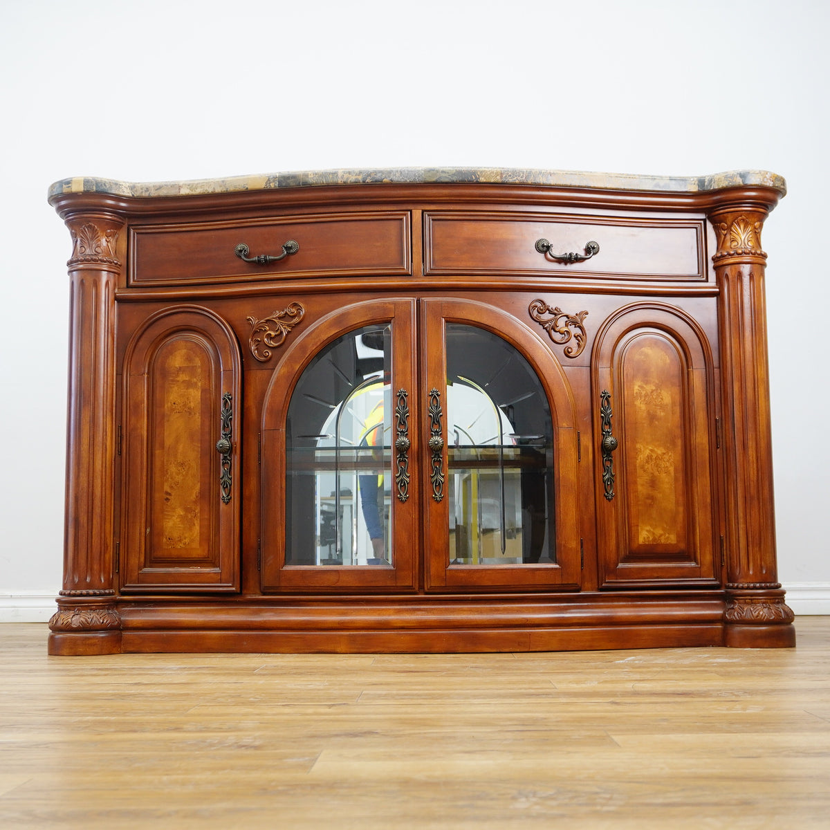 64x19x41-Inch Carved Wood Dresser – Marble Top, Mirrored Cabinet with Lights