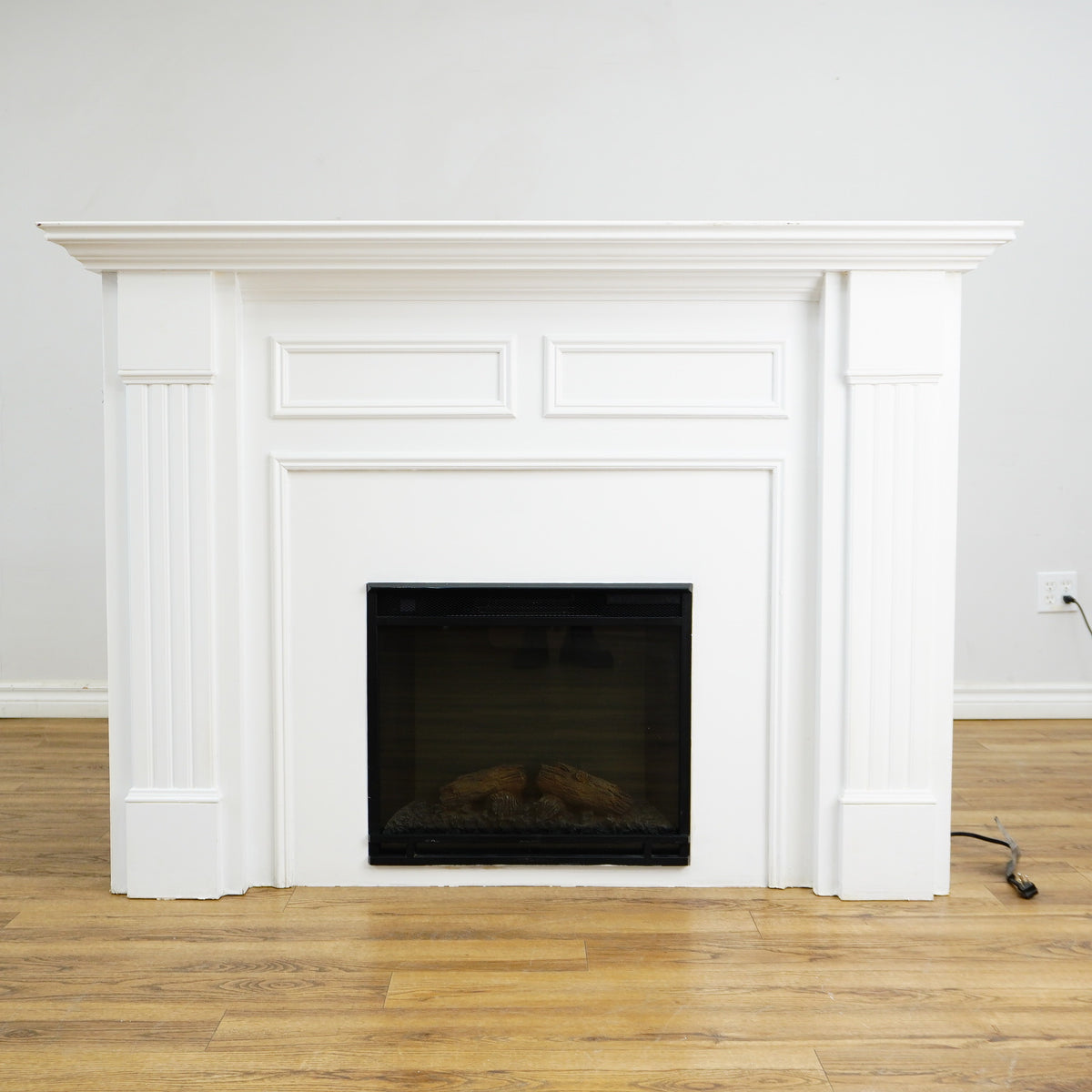 63x14x45-Inch White Fireplace Mantel w/ Realflame 1400W Electric Insert
