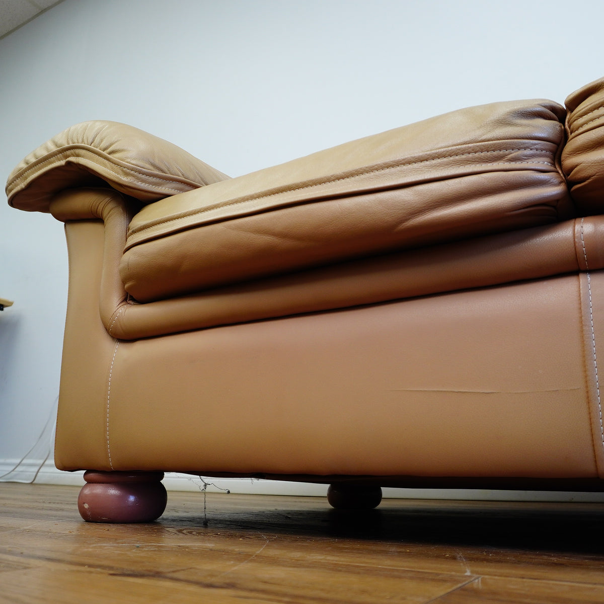 64x38x33-Inch – Tan Leather Loveseat with Plush Cushions