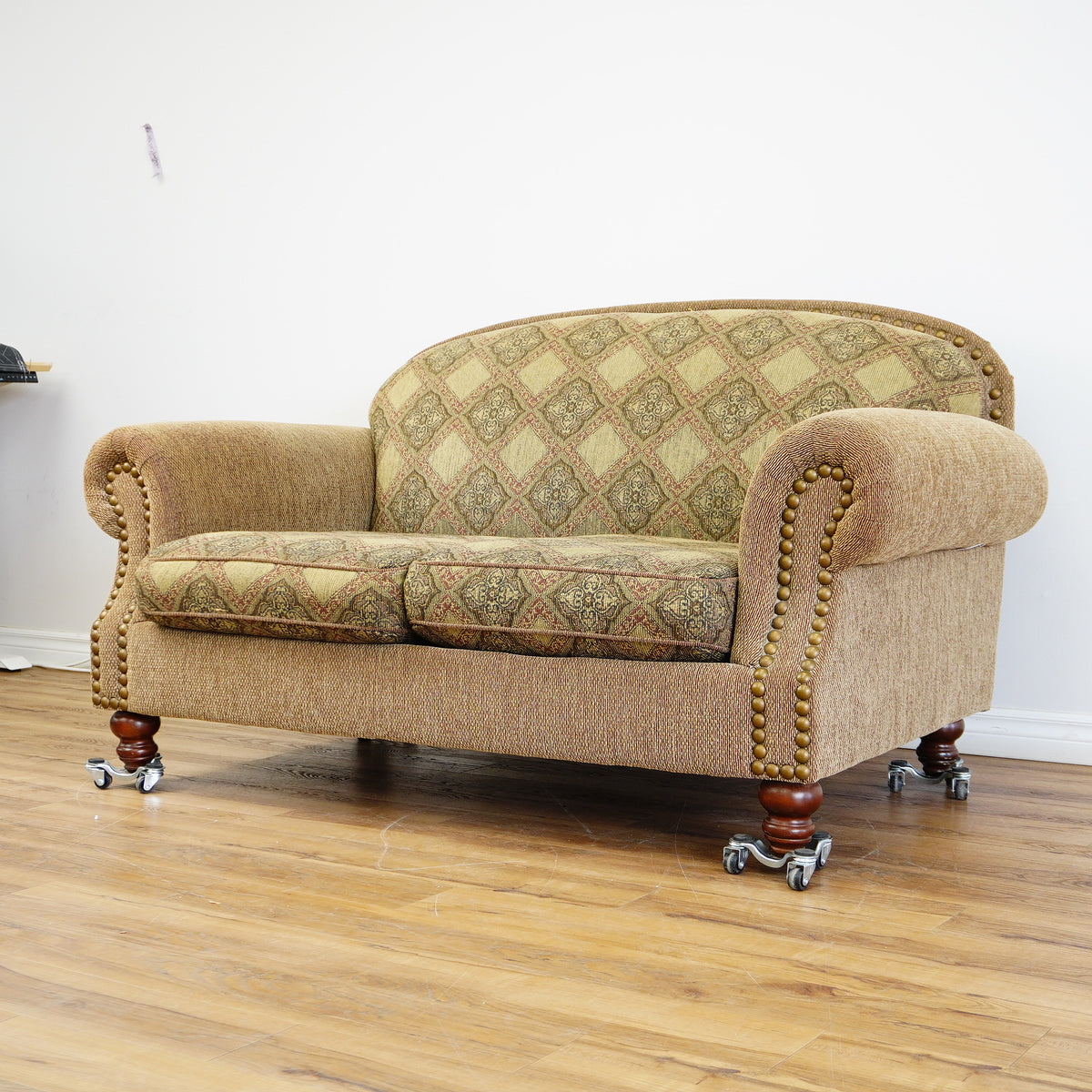 64x40x36-Inch – Classic Ecru Patterned Upholstered Loveseat – Nailhead Trim