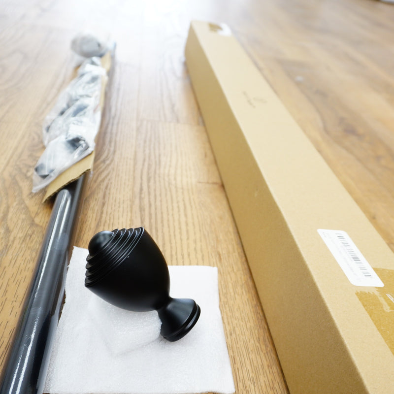Tailor & Taylor 1‑Inch Adjustable Curtain Rod Set – Black – 36 to 72-inch