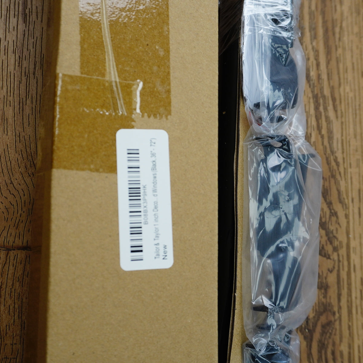 Tailor & Taylor 1‑Inch Adjustable Curtain Rod Set – Black – 36 to 72-inch