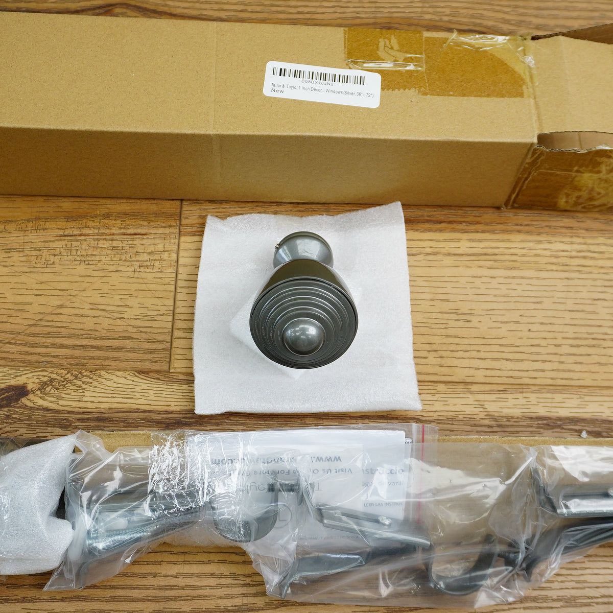 Tailor & Taylor 1‑Inch Adjustable Curtain Rod Set – Silver – 36 to 72-inch