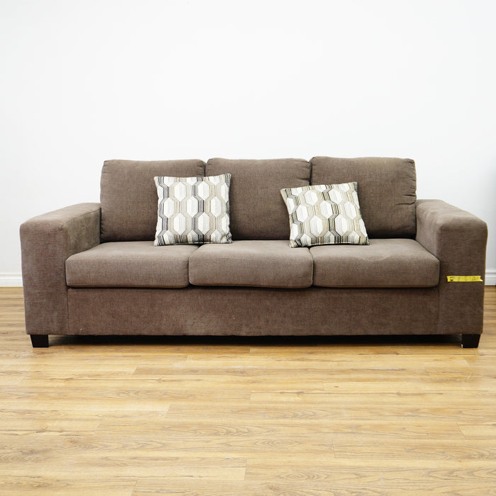 82×36×31‑Inch Upholstered Sofa – Brown Fabric with Accent Pillows