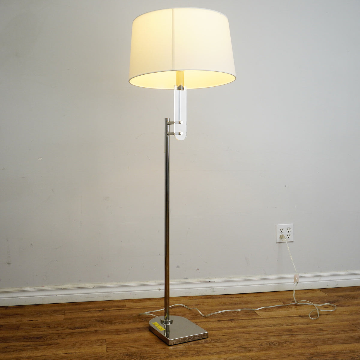 Jake Floor Lamp – Polished Silver & White Linen – Ralph Lauren LT1121PN1