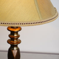 20-Inch Traditional Table Lamp – Brass Base with Beige Fabric Shade