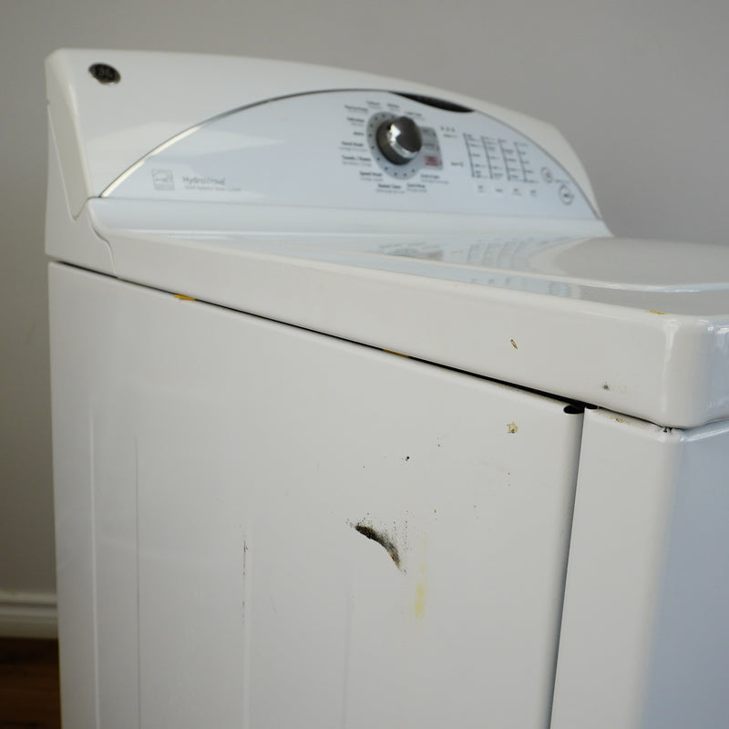 27×27×44–Inch GE Top‑Load Washer – 3.9 cu. ft. SS Basket with Hydrowave