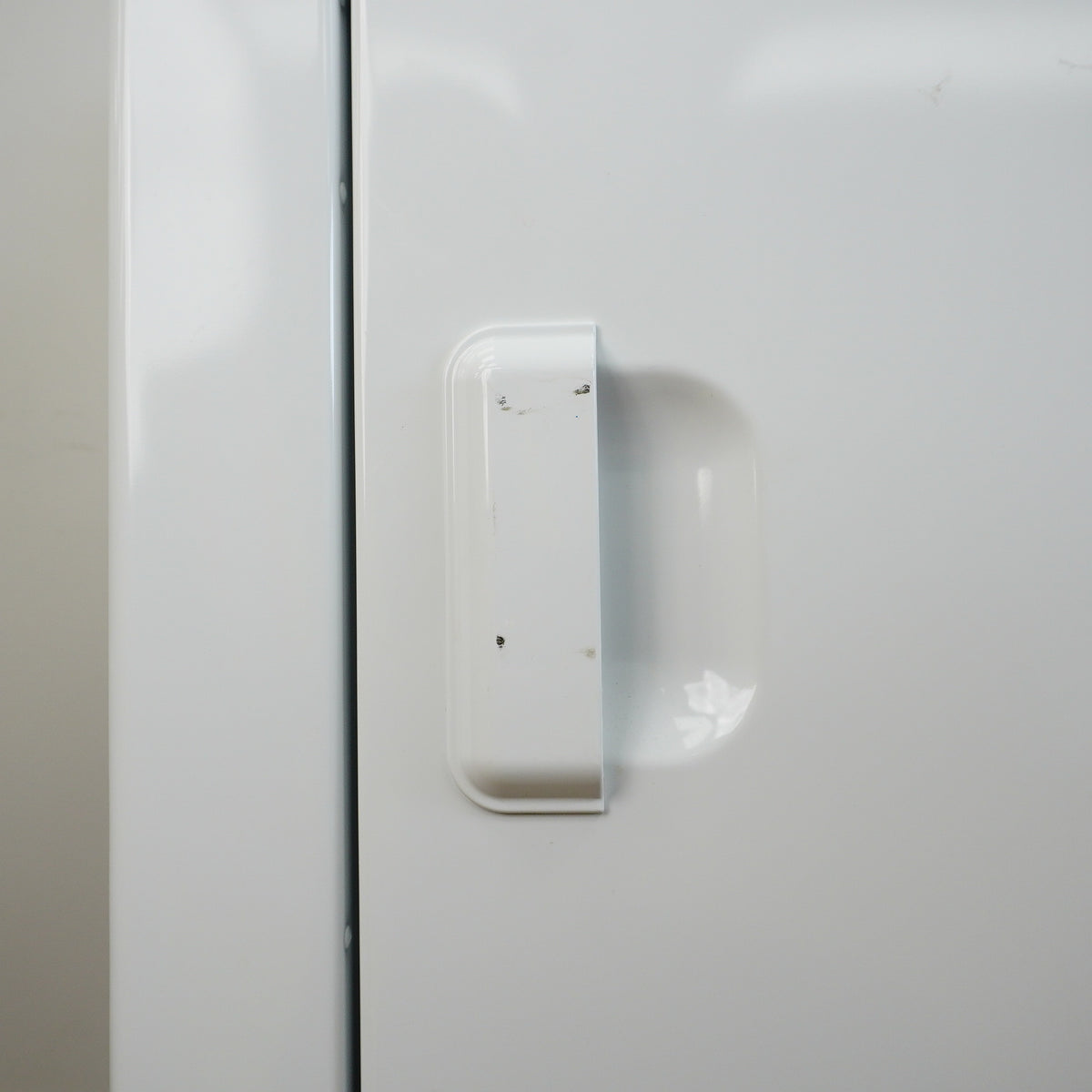 29×28×43–Inch Maytag Electric Dryer – 7.0 cu. ft. Capacity – Wrinkle Control