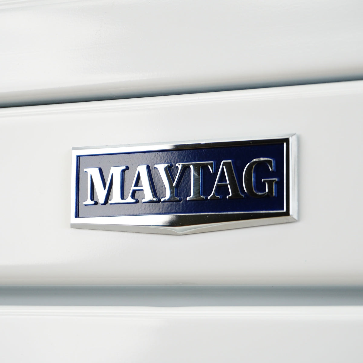 29×28×43–Inch Maytag Electric Dryer – 7.0 cu. ft. Capacity – Wrinkle Control