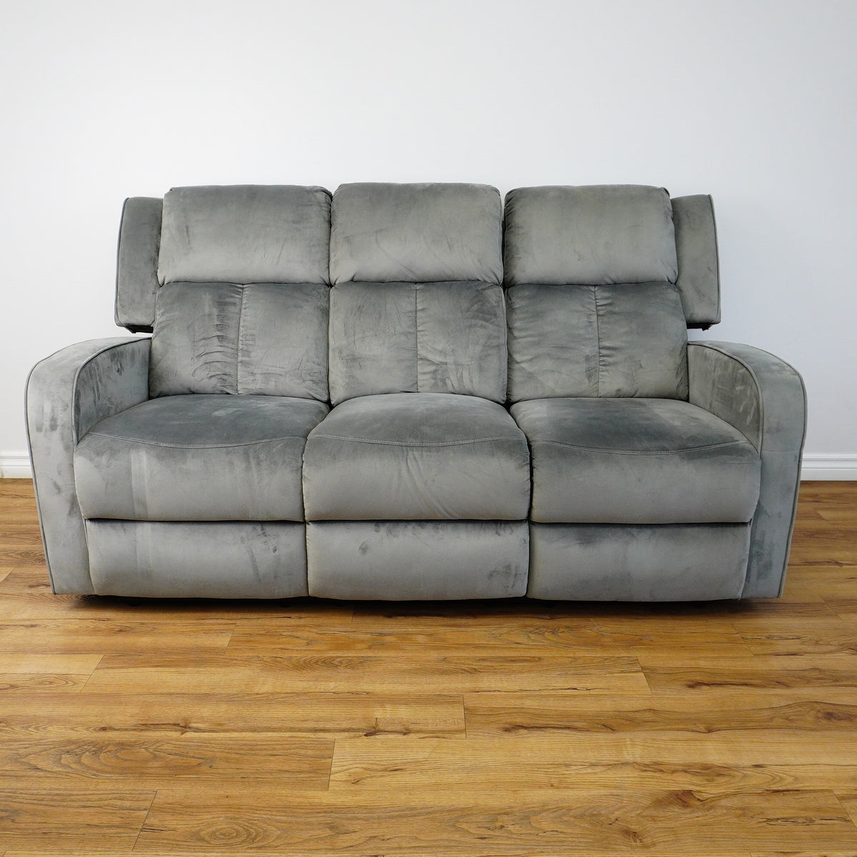 73x35x40-Inch Reclining Sofa – Grey Upholstery, Console, Cup Holders