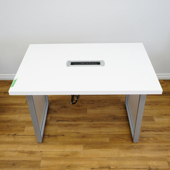 48×32×32‑Inch Office Desk – White Top, Metal Frame, Motorized Power Bar