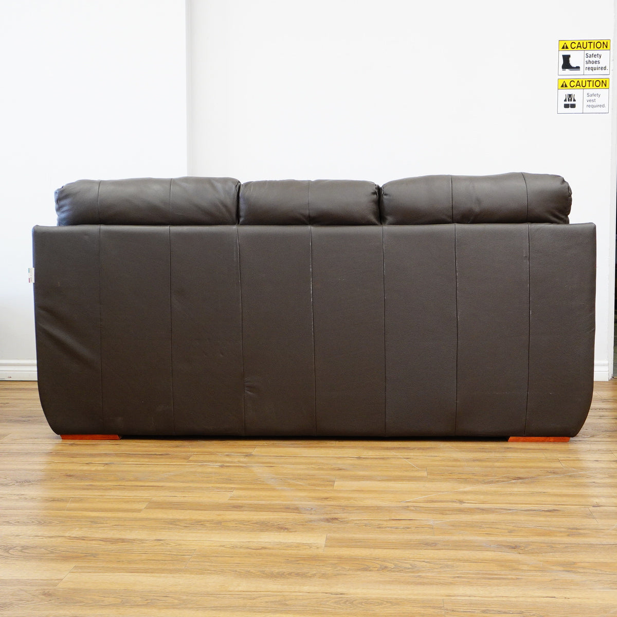 78×38×38–Inch Dark Brown 3-Seater Sofa – Italian Leather, Wide Arms