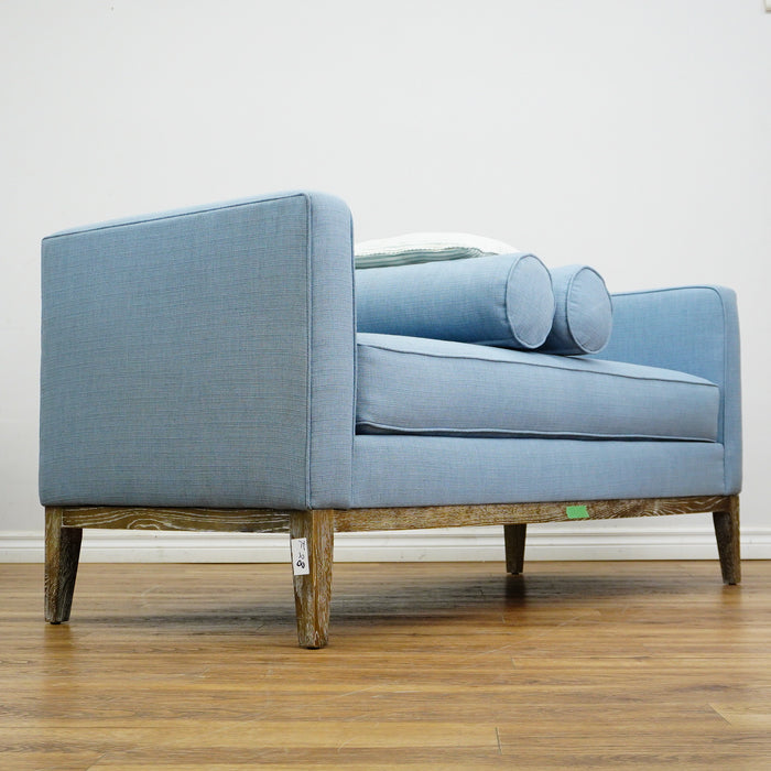 63×29×29–Inch Chaise Lounge – Blue Upholstery, Wooden Legs, 3 Cushions