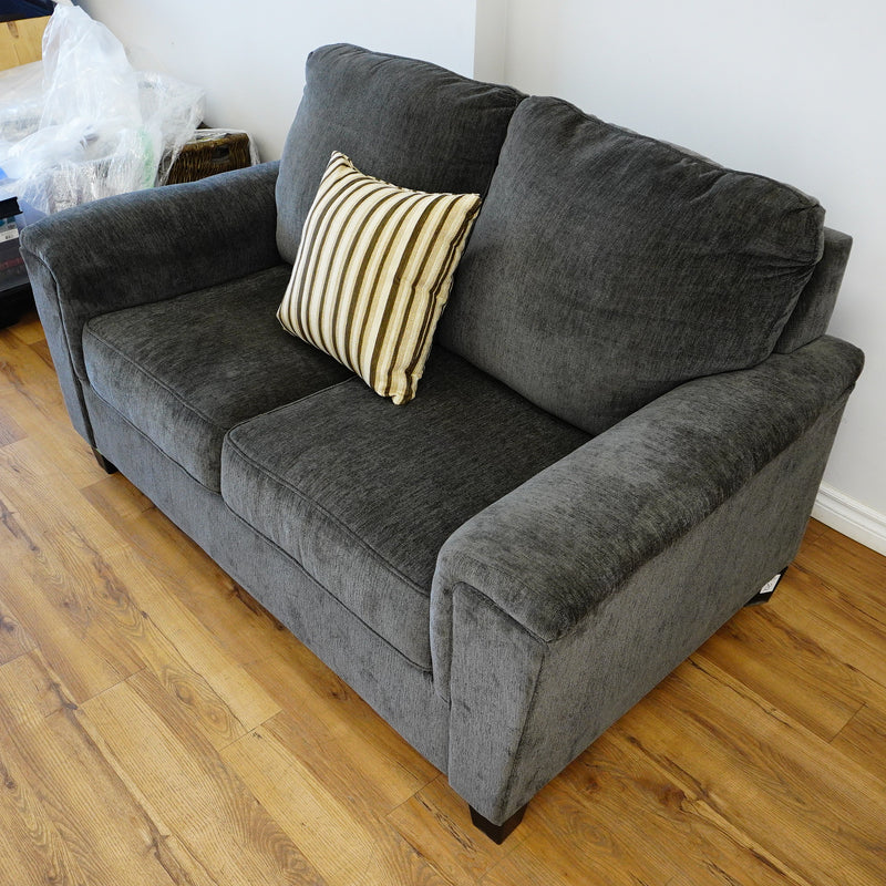 64×38×38–Inch Shadow Loveseat – Textured Upholstery, 1 Striped Pillow