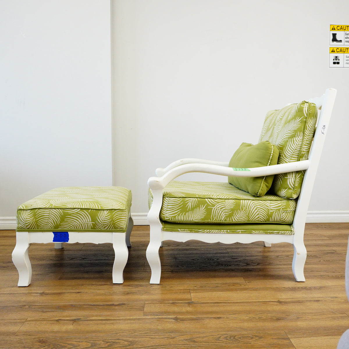 31–Inch W Armchair & Ottoman Set – White Frame, Green Leaf Upholstery