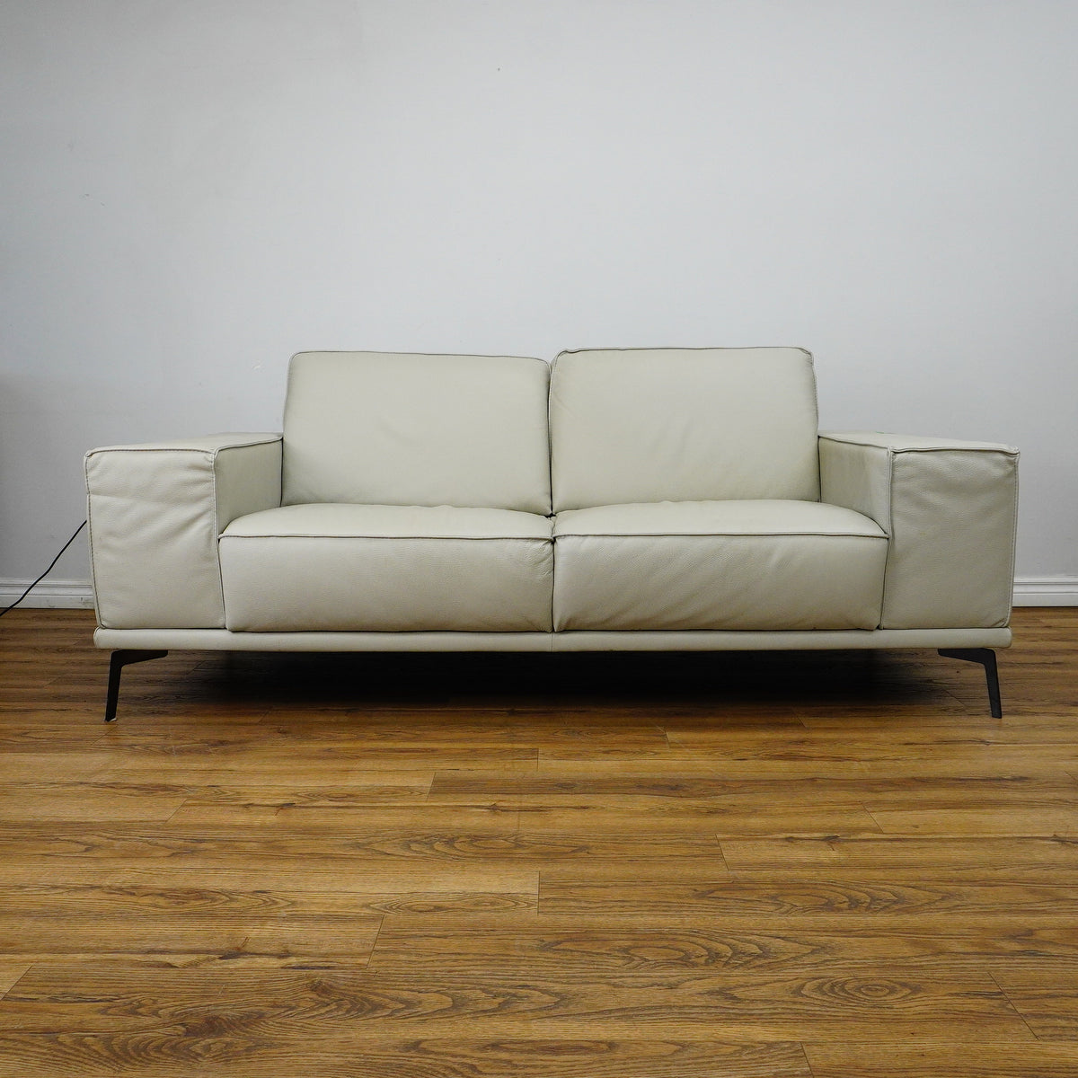 81×41×28–Inch Soft Grey Sofa – Italian Leather | Chrome Legs | 2-Seat