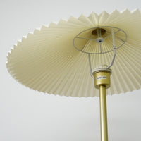 59" Floor Lamp with 8.5" Flat Round Base & 15" Pleated Shade