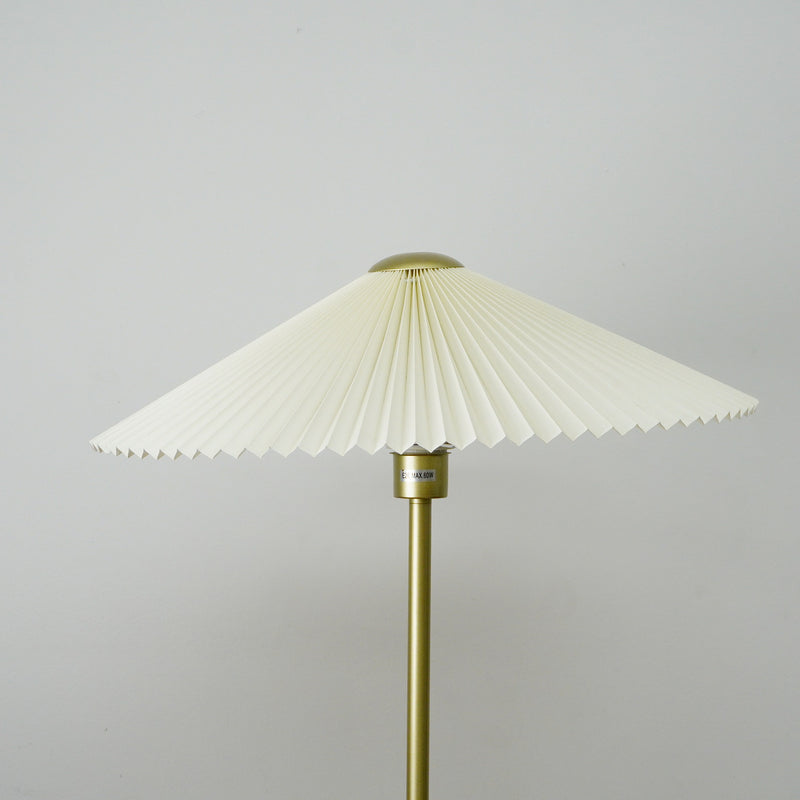 59" Floor Lamp with 8.5" Flat Round Base & 15" Pleated Shade