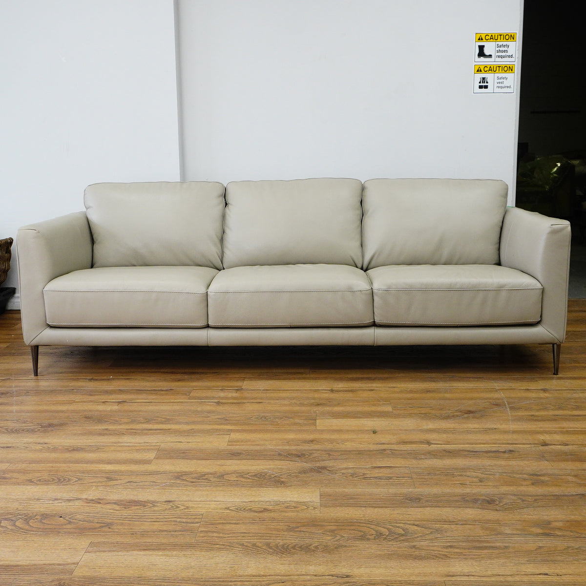 91×37×31–Inch 3-Seat Soft Grey Sofa – Italian Leather | Tapered Legs