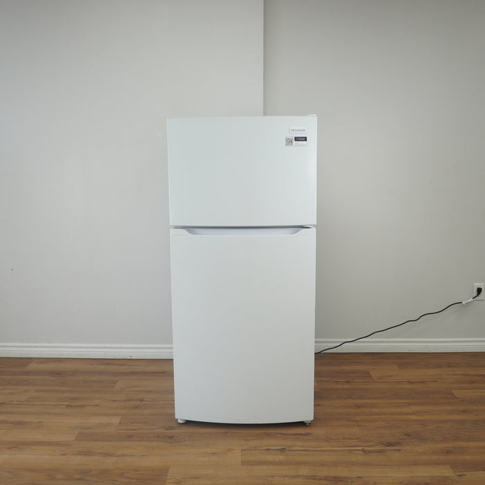 Frigidaire 13.9 cu. ft. Refrigerator in white (FFHT1425VW)