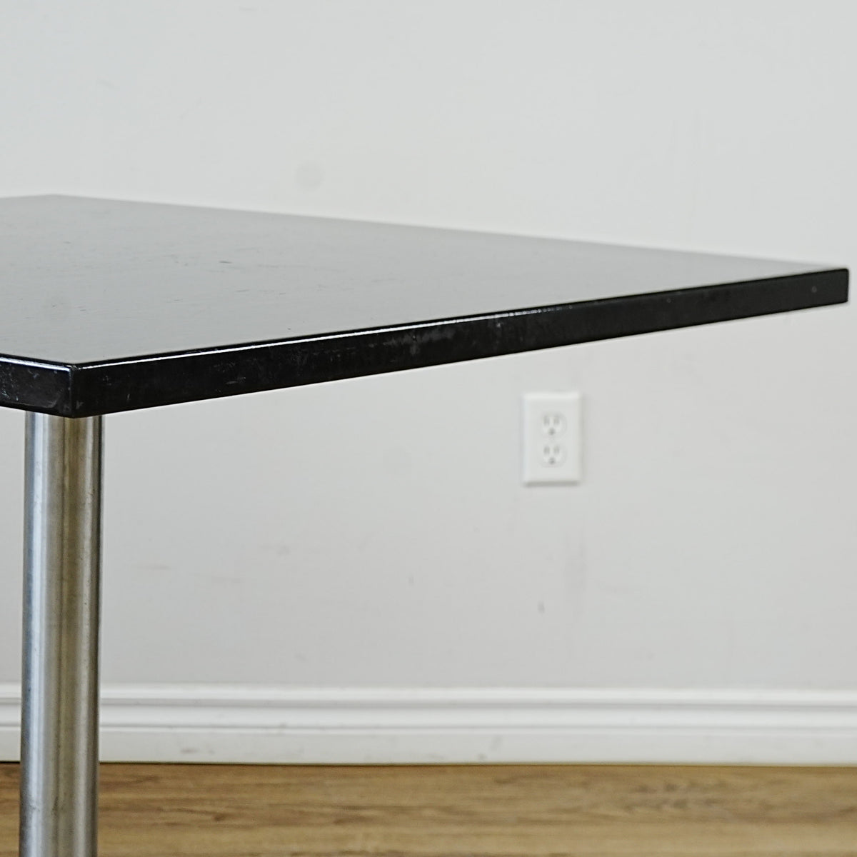 42x42x30-In Square Laminate Dining Table with Metal Base – Commercial