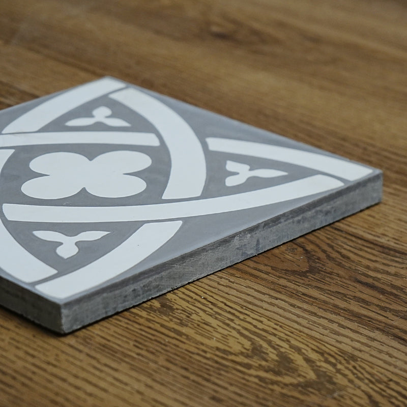 8x8-Inch EOP 10 Cement Tile, Knot Motif – 13 pcs box covers 5.78 sq ft