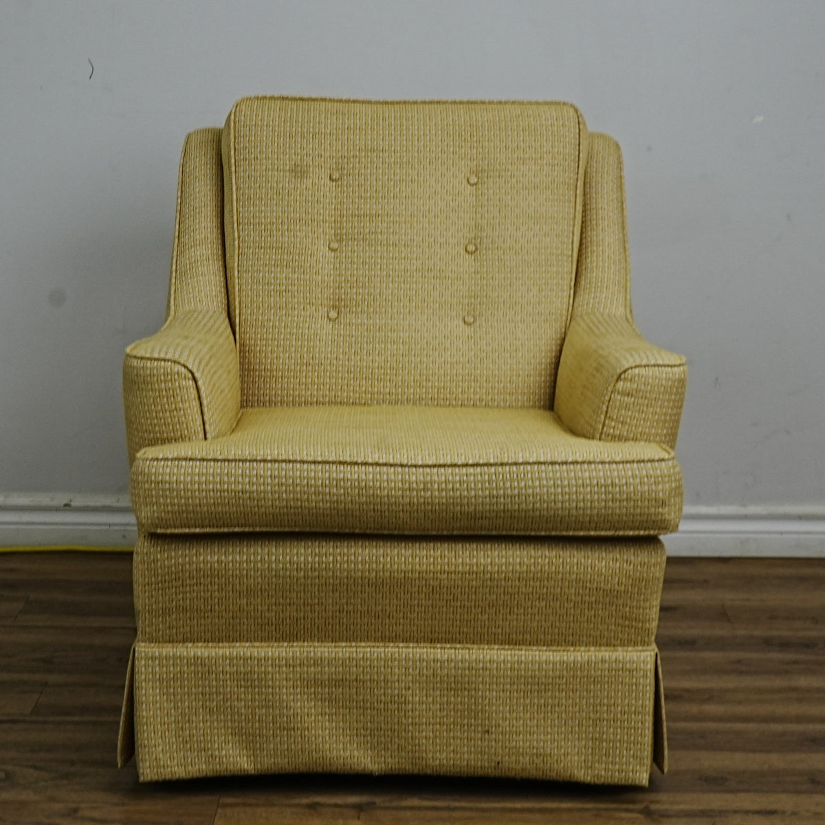 30x31x35-Inch Yellow Tufted Upholstered Armchair with Skirted Base