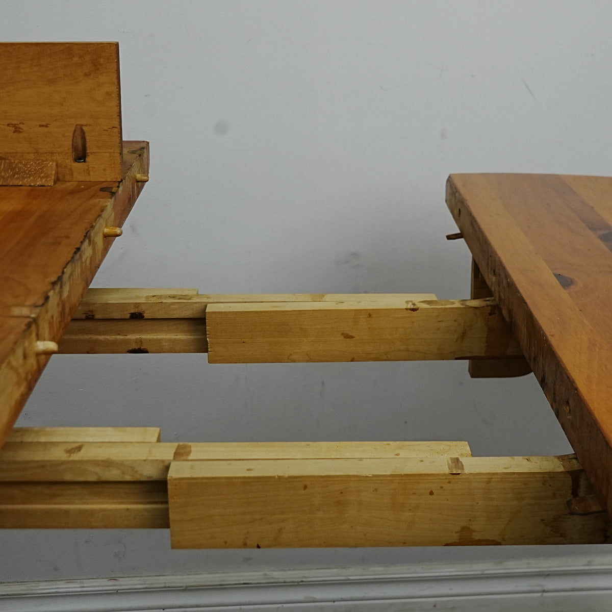 40x36x30-Inch Wooden Dining Table Plus 17.5 Extension Leaf
