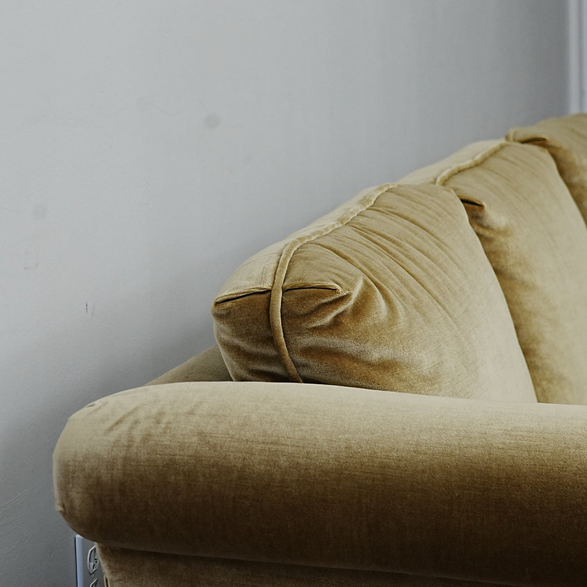 86x34x30 Inch 3-Seater Mustard Fabric Sofa – Rolled Arms, Skirted Base