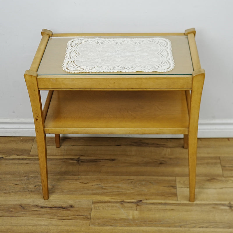 25x15x24-Inch Compact Glass-Top Side Table – Lower Shelf