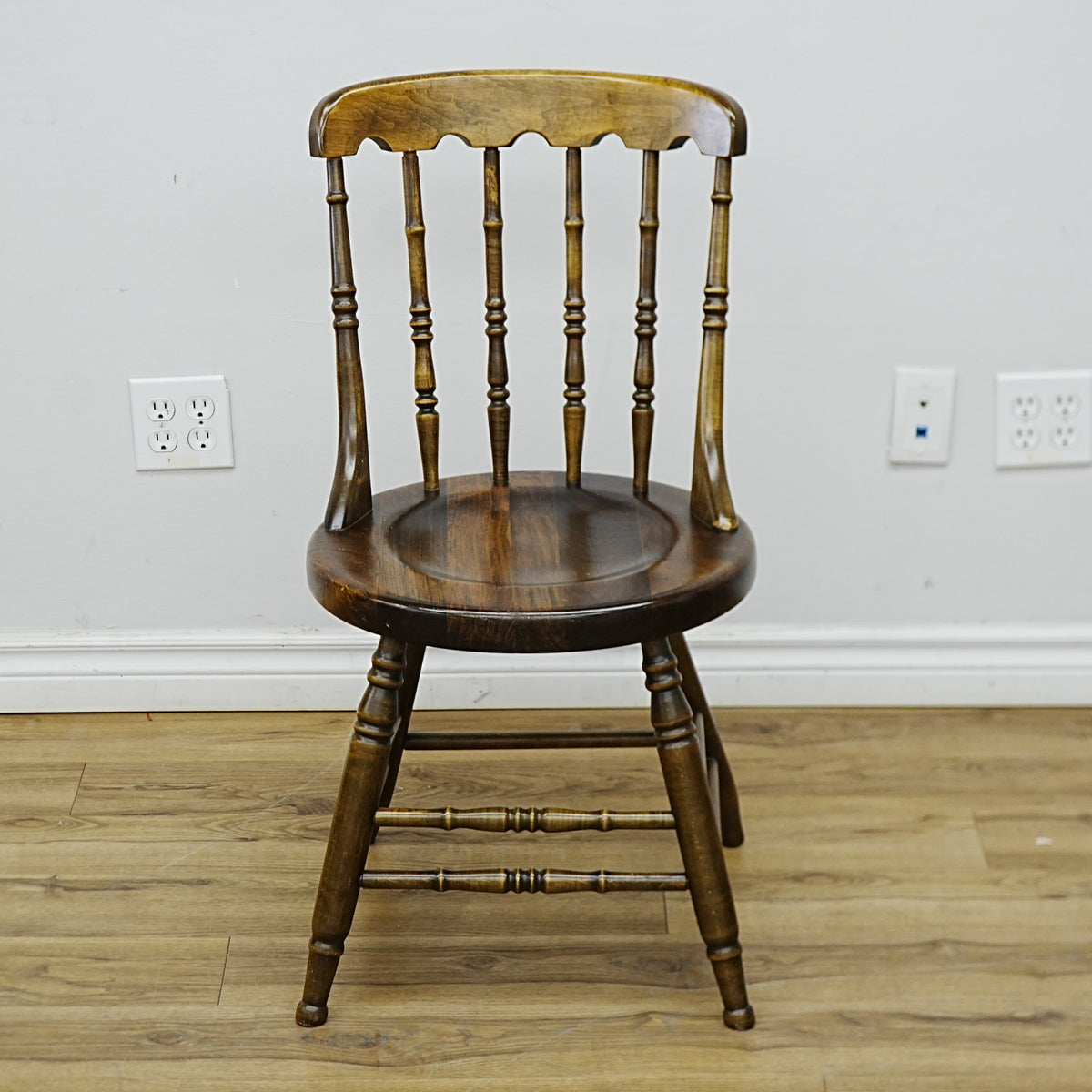 18x32-Inch Spindle-Back Chair in Cinnamon Finish Hardwood