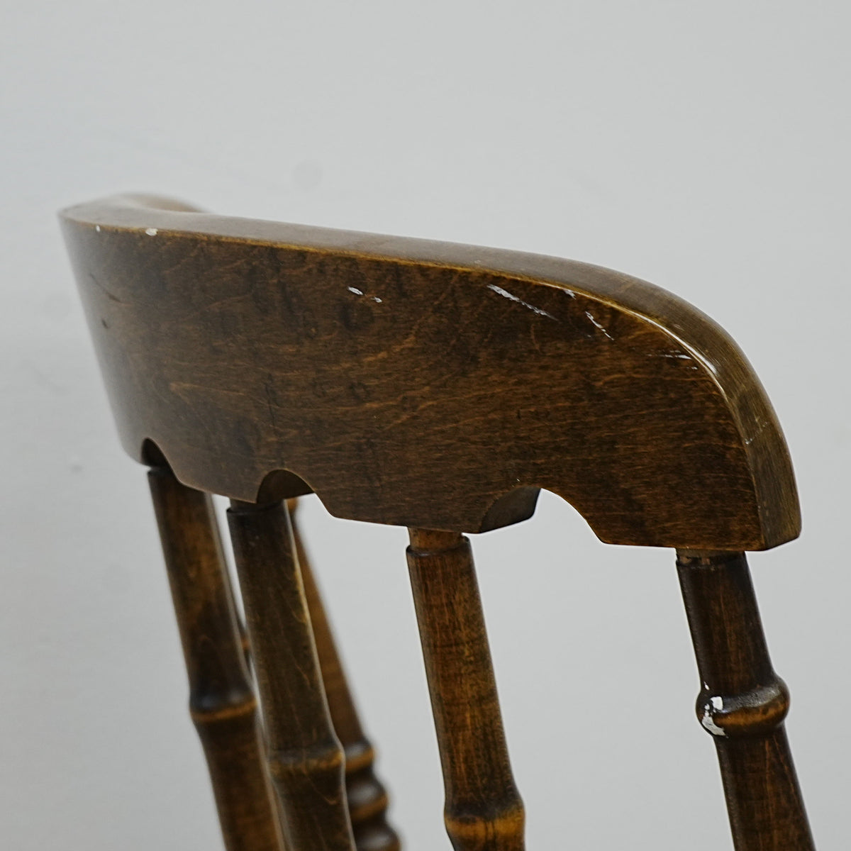 18x32-Inch Spindle-Back Chair in Cinnamon Finish Hardwood