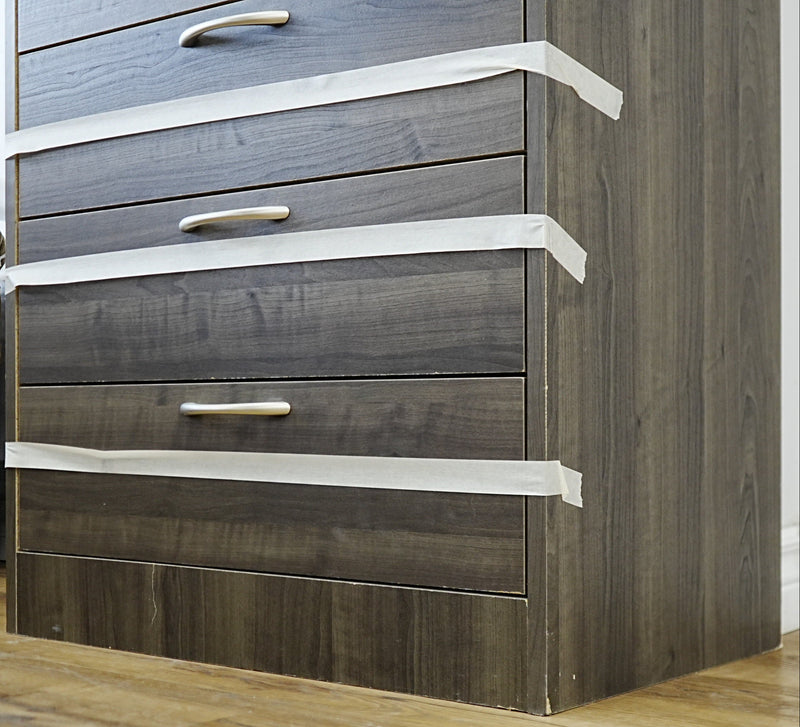25x16x36-Inch Compact 5‑Drawer Unit – Dark Veneer with Silver Handles