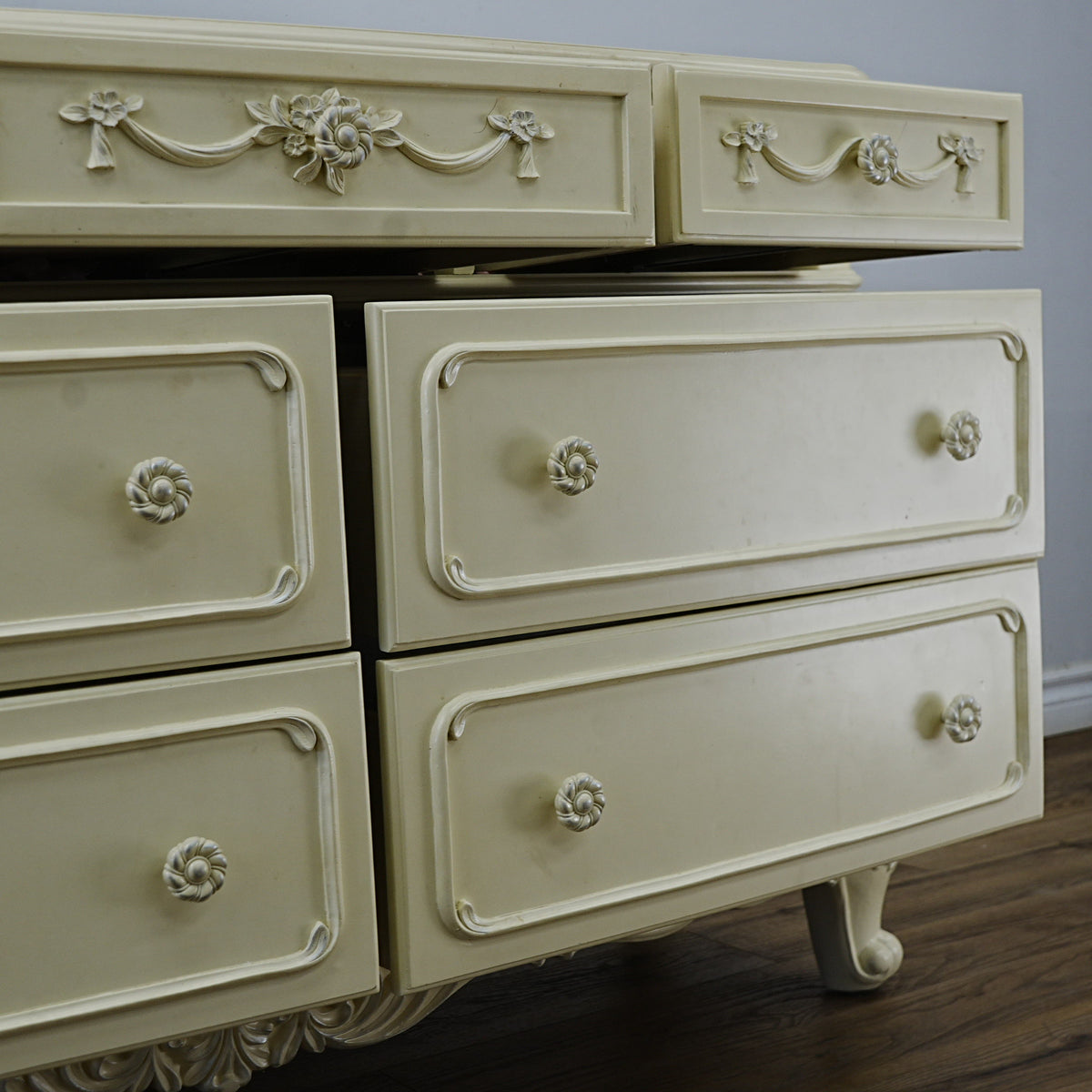 56x18x33-Inch – Victorian Cream Dresser with Ornate Carvings, 7 Drawer
