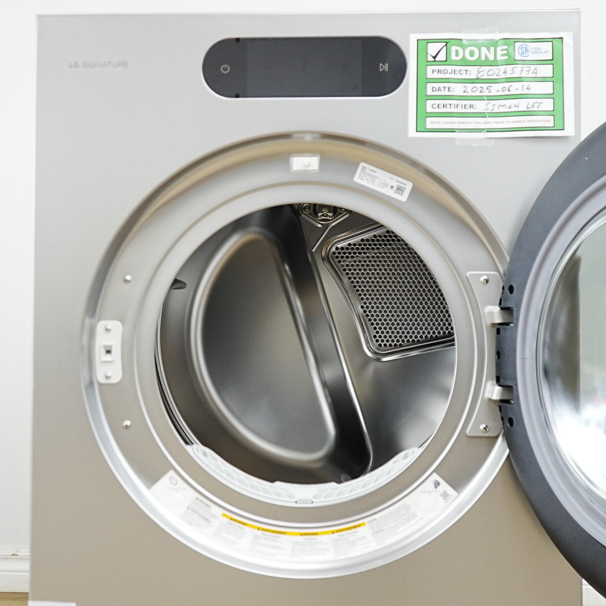 LG 29" Signature Electric Dryer — 9.0 cu ft, AI Sensor — DLEX9900S