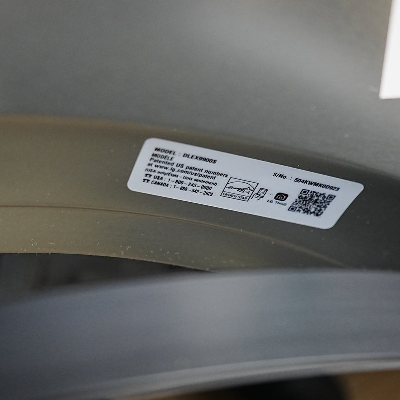 LG 29" Signature Electric Dryer — 9.0 cu ft, AI Sensor — DLEX9900S