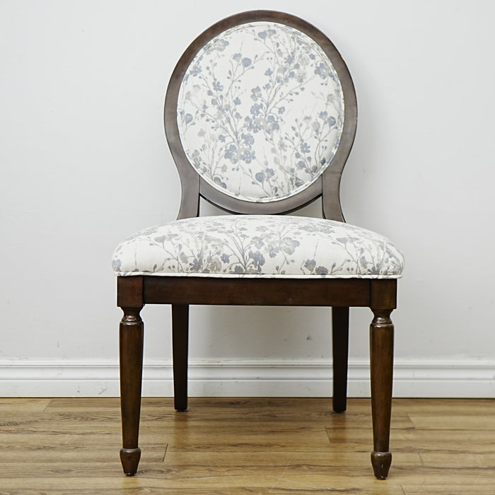 22×26×38–Inch Side Chair – Floral Upholstery, Oval Back