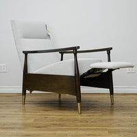 28×32×41–Inch Armchair in Grey – Manual Recliner, Brass‑Tipped Legs