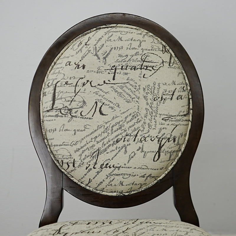 22×26×38–Inch Side Chair – Script‑Print Upholstery, Oval Back