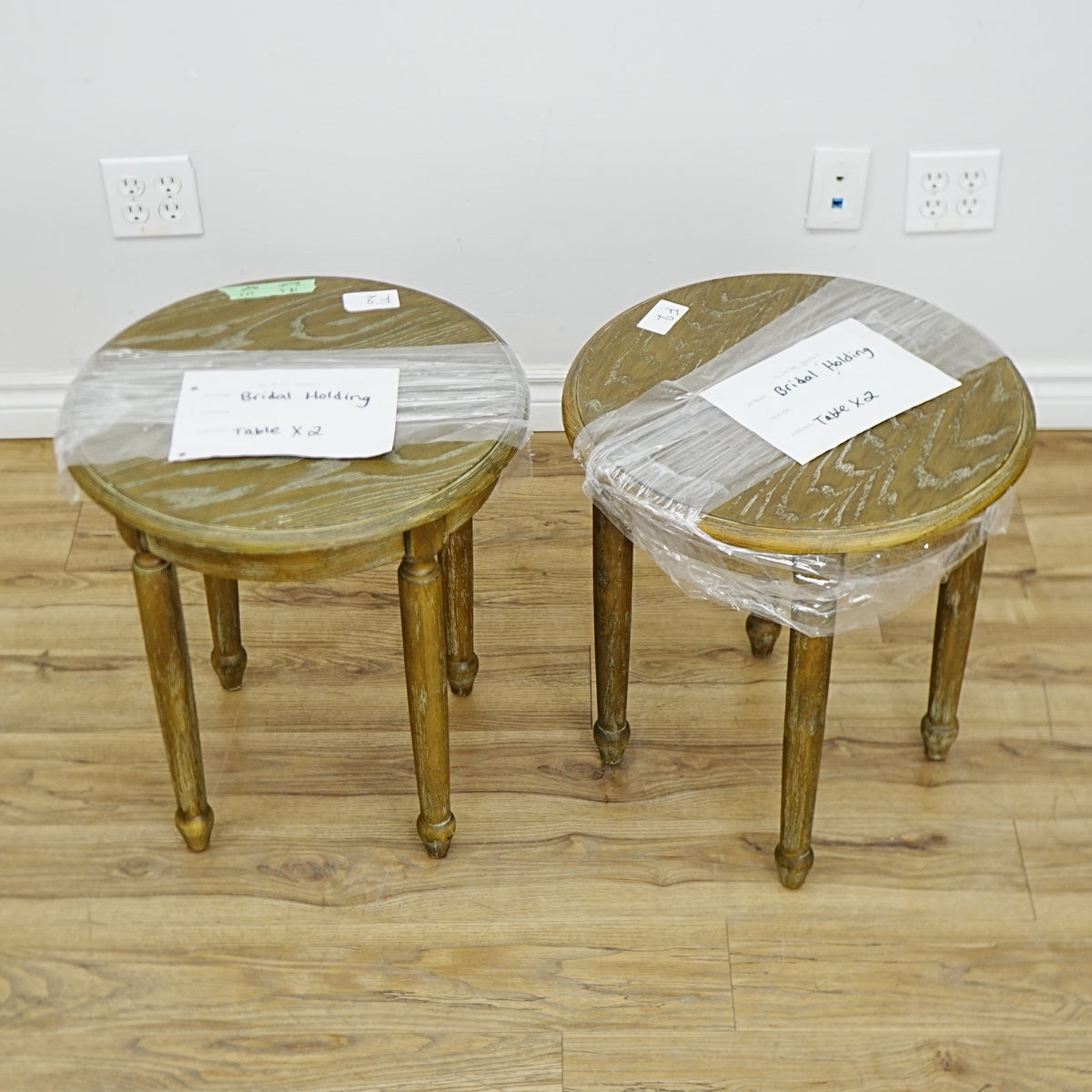 18 W x 20 H–Inch Compact Round Side Table – Solid Wood, Natural Finish