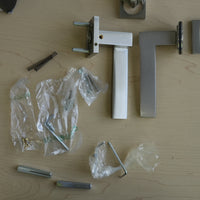 Louisiana Privacy Lever Set on Square Roses, Right H, 8025LOUESRMR15S
