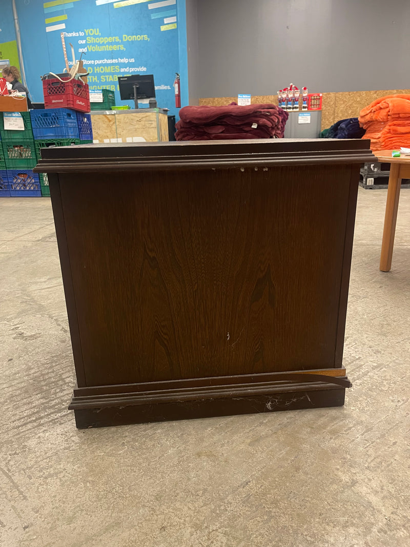 Square End Table With Cubby