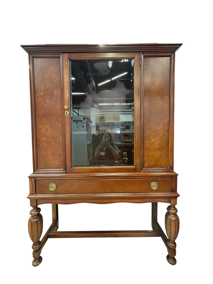 Vasiliki China Cabinet